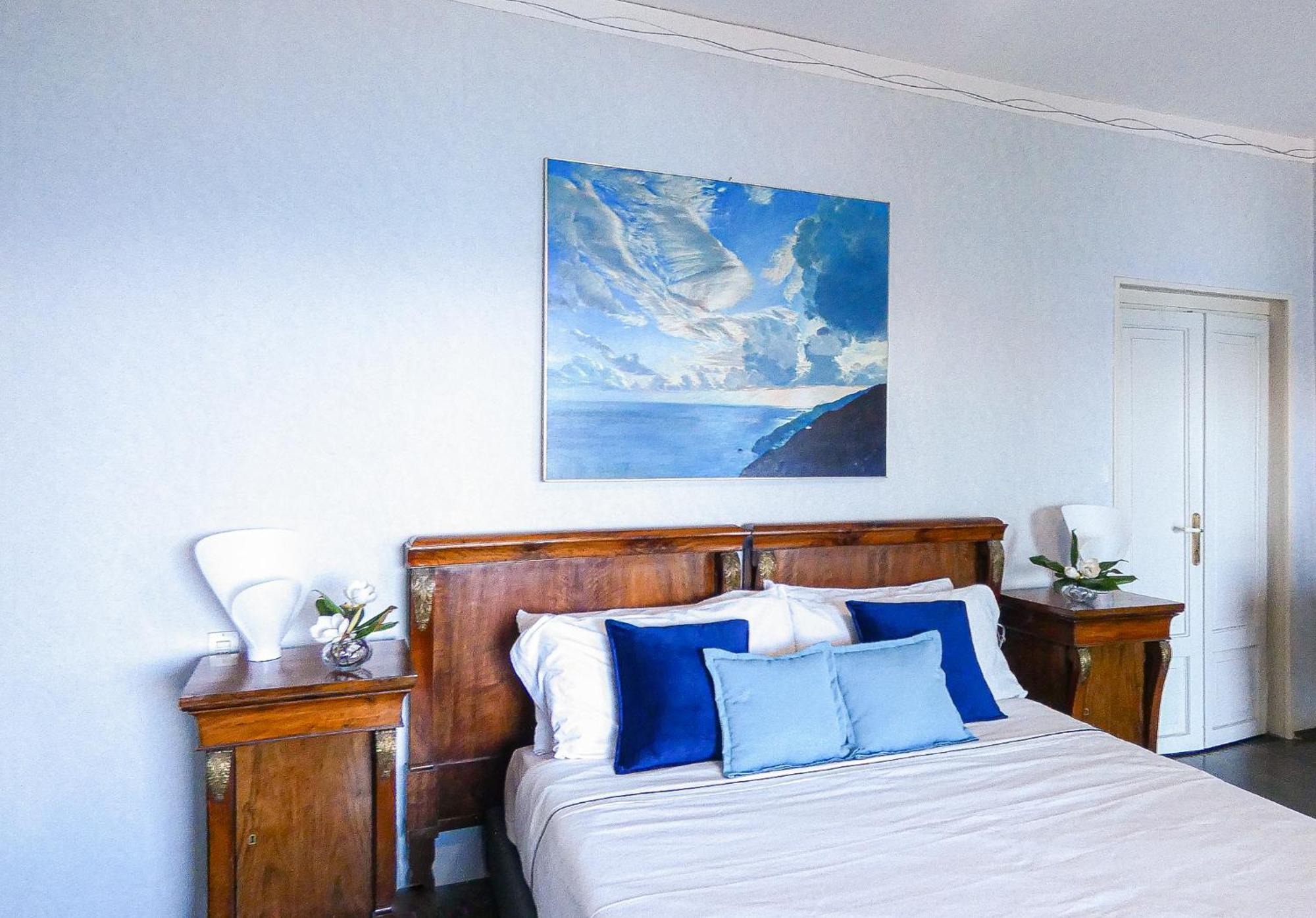 Luxury Lakeside Apartment Right On The Water 萨罗 外观 照片